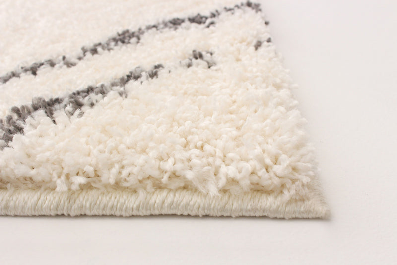 Carpette à poil long Gael ivoire 7 pi 10 po x 10 pi 0 po