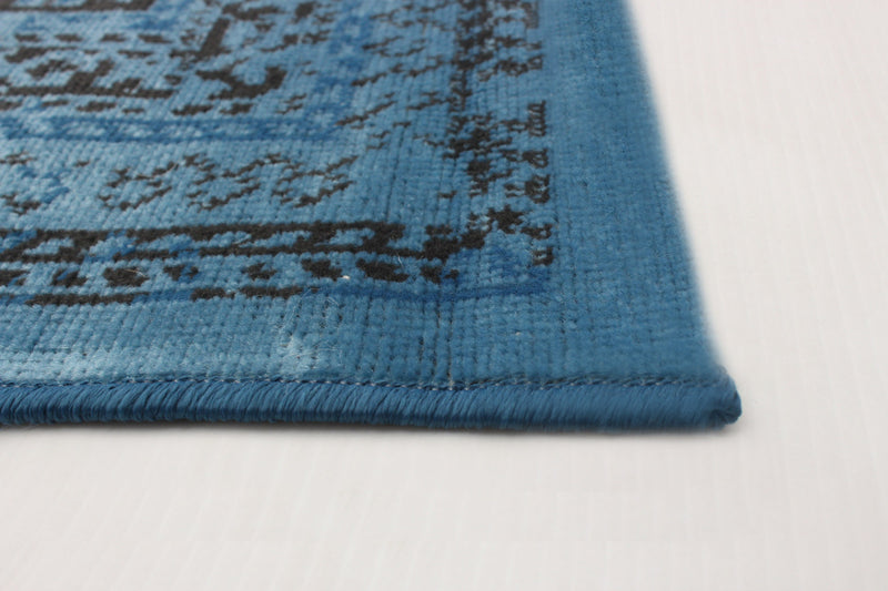 Carpette Awena bleue 5 pi 3 po x 7 pi 7 po