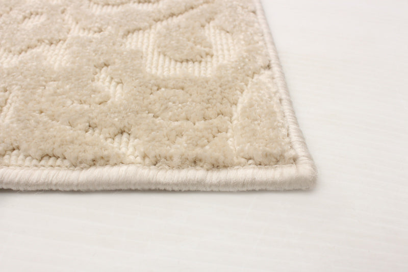 Carpette Caledonia ivoire 6 pi 7 po x 9 pi 6 po