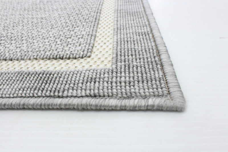 Carpette Marina grise 5 pi 3 po x 7 pi 7 po