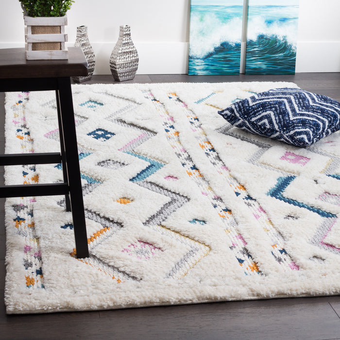 Carpette Lola à motifs de chevrons 5 x 8