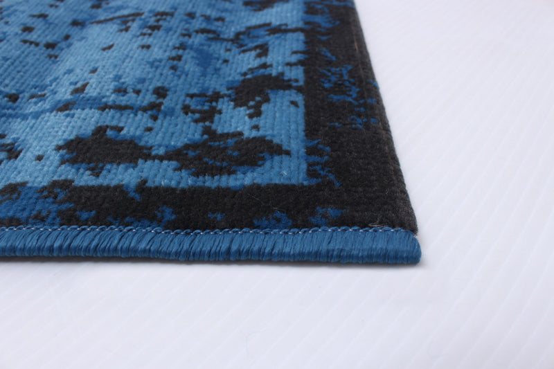 Carpette Chenta bleue 5 pi 3 po x 7 pi 7 po