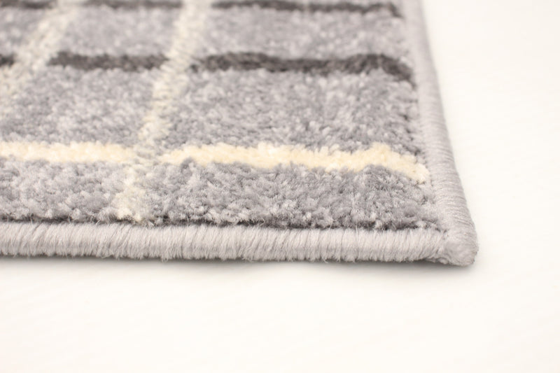 Carpette Taite argent - 5 pi 3 pox 7 pi 3 po