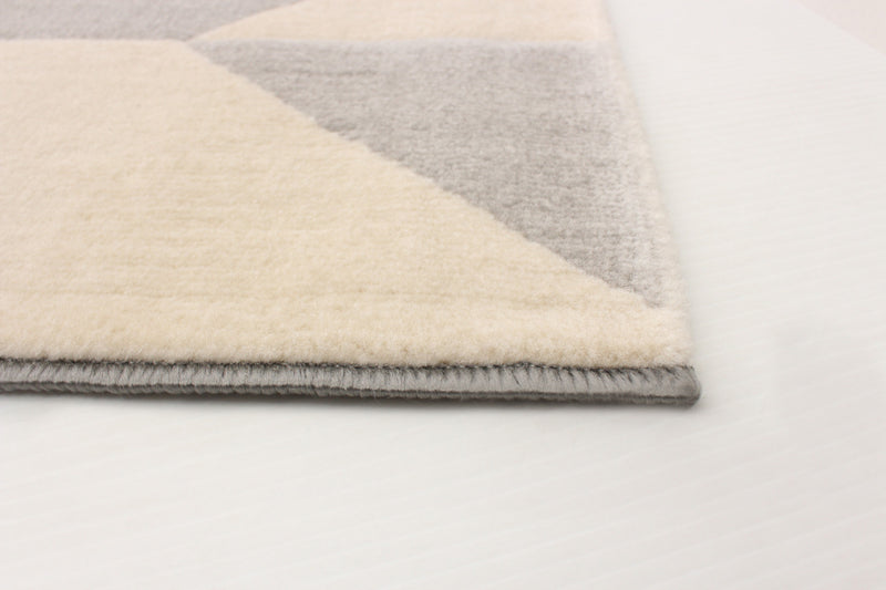 Carpette Zima grise 4 pi 7 po x 6 pi 7 po
