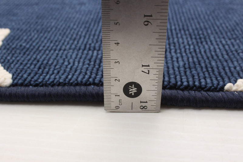 Carpette Sophie ivoirebleu marine - 6 pi 7 po x 9 pi 6 po