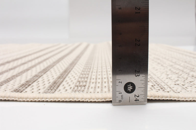 Carpette Wileen ivoire - 2 pi 2 po x 3 pi 11 po