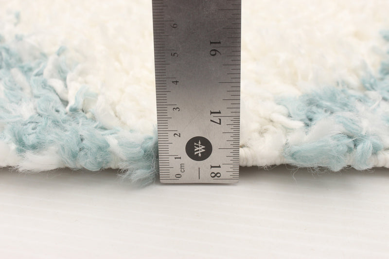 Carpette à poil long Helma Trellis crème 5 pi 3 po x 7 pi 3 po