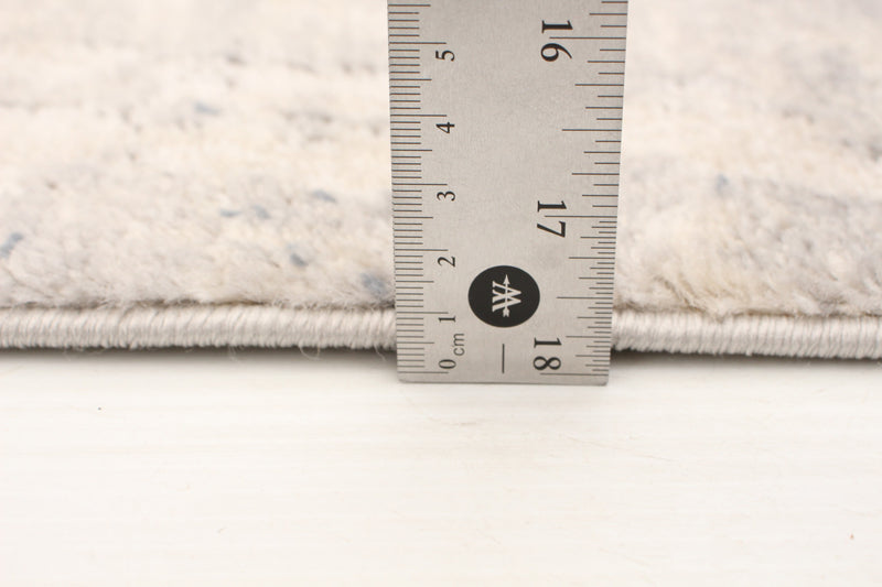 Carpette Octavian Abstract ivoire - 3 pi 11 pox 5 pi 11 po