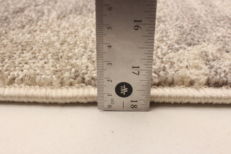 Carpette Korra ivoirebleu 6 pi 7 po x 9 pi 6 po