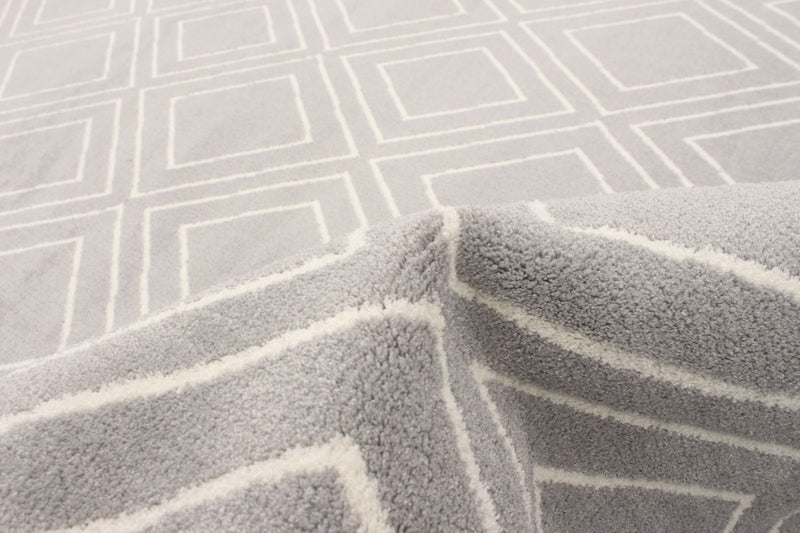 Carpette August gris géodeblanc 7 pi 10 po x 10 pi 2 po