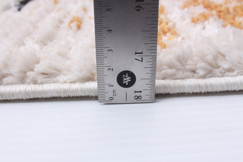 Carpette Paloma Kashkuli blanche - 6 pi 7 po x 9 pi 6 po