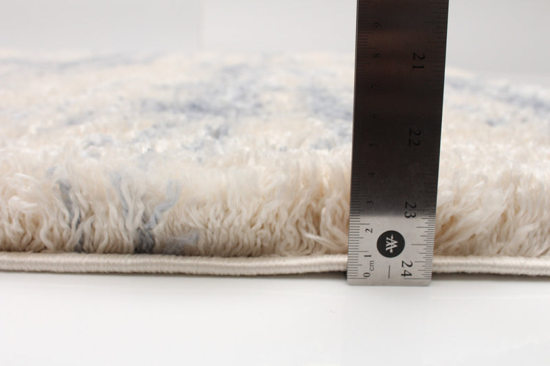 Carpette Kei crèmebleu clair - 5 pi 3 po x 7 pi 3 po