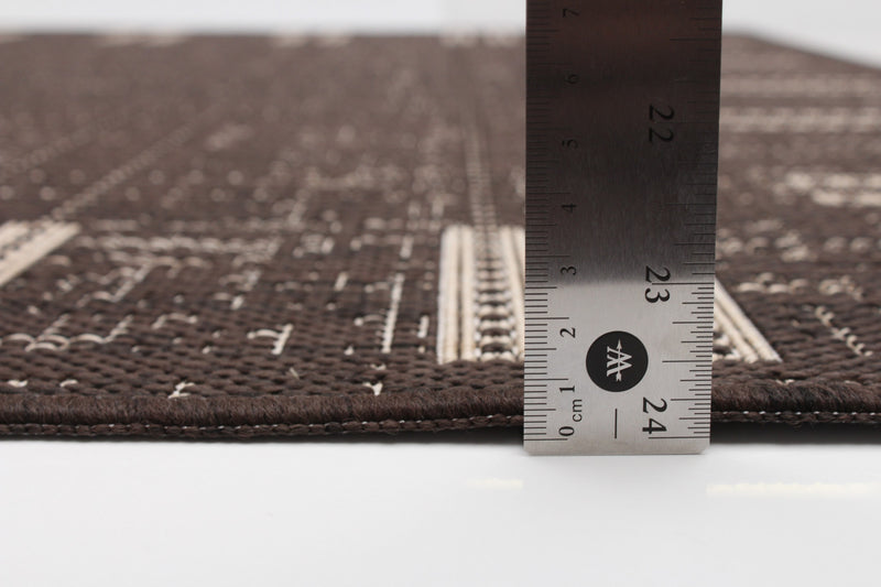 Carpette Joni chocolat - 4 pi 4 po x 6 pi 5 po