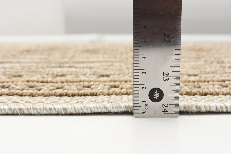 Carpette Thandazile taupe - 2 pi 6 po x 12 pi 0 po