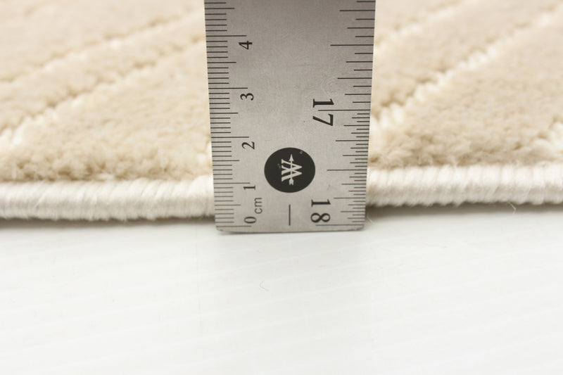 Carpette Lane ivoire 2 pi 8 po x 4 pi 11 po