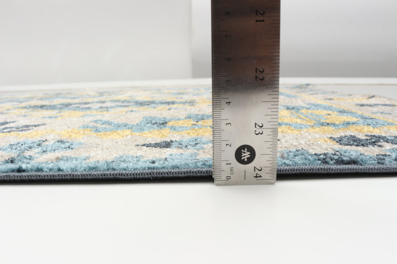 Carpette Mosaic taupe et bleue lavable à la machine - 2 pi 6 po x 8 pi 0 po