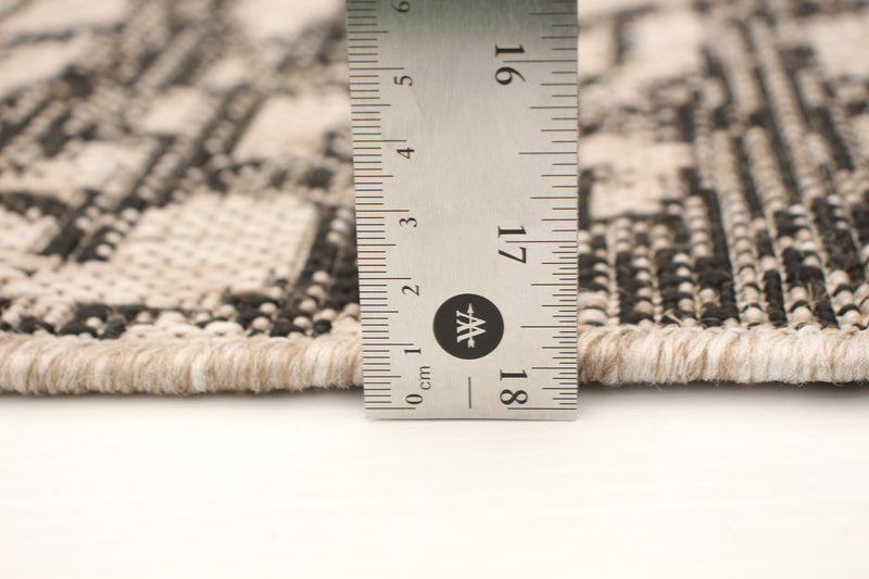 Carpette Sadie Safari argent-noir - 7 pi 10 pox 10 pi 2 po