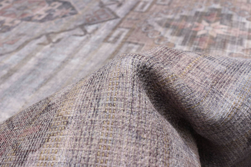 Carpette Kashkuli grise 7 pi 10 po x 10 pi 0 po