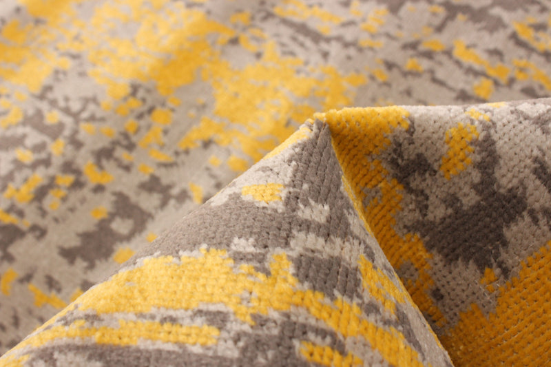 Carpette Mariam jaune 2 pi 8 po x 4 pi 11 po