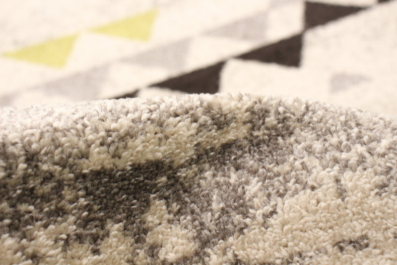 Carpette Raja ivoire-verte - 7 pi 10 pox 10 pi 2 po