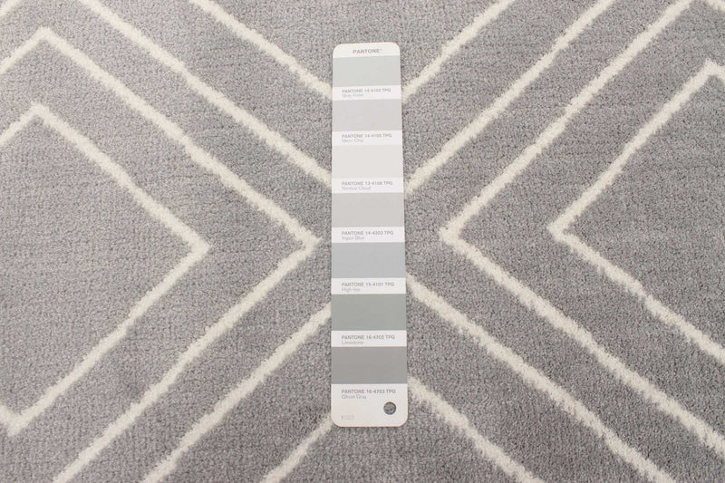Carpette August gris géodeblanc 7 pi 10 po x 10 pi 2 po