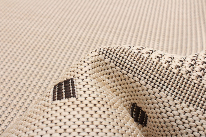 Carpette Clementine crème - 4 pi 4 po x 6 pi 5 po
