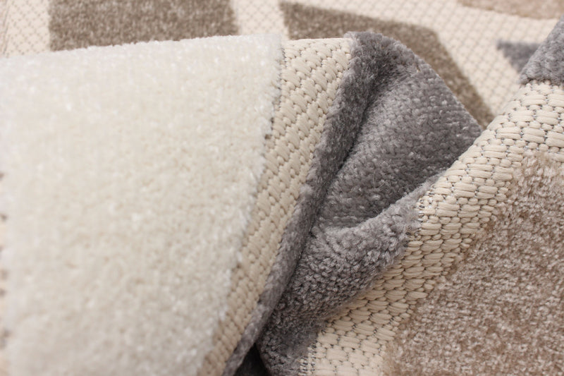 Carpette Celestina ivoire - 7 pi 10 po x 10 pi 2 po