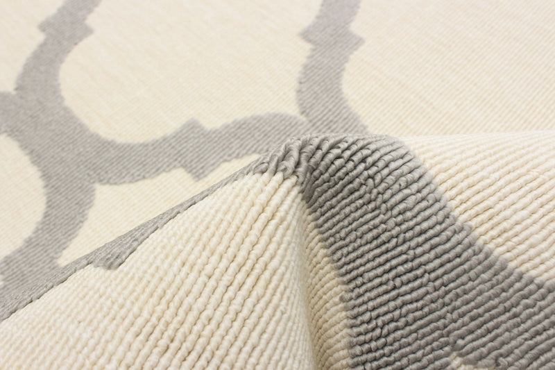 Carpette Sophie gris clair - 2 pi 8 po x 4 pi 11 po