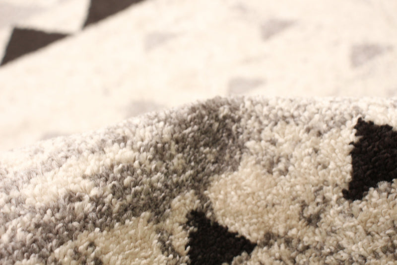 Carpette Raja ivoire-rouge - 3 pi 11 pox 5 pi 7 po
