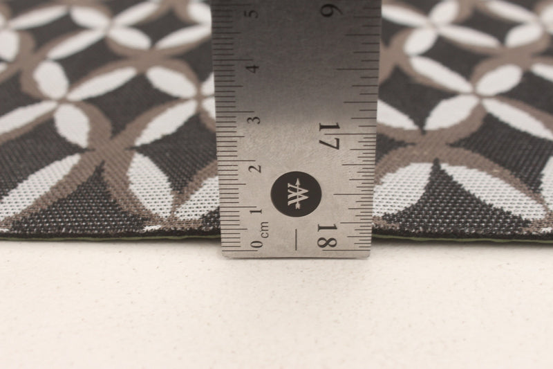 Carpette Bellezza noire 2 pi 2 po x 12 pi 0 po