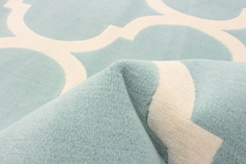 Carpette Aliya turquoise 4 pi 7 po x 6 pi 7 po