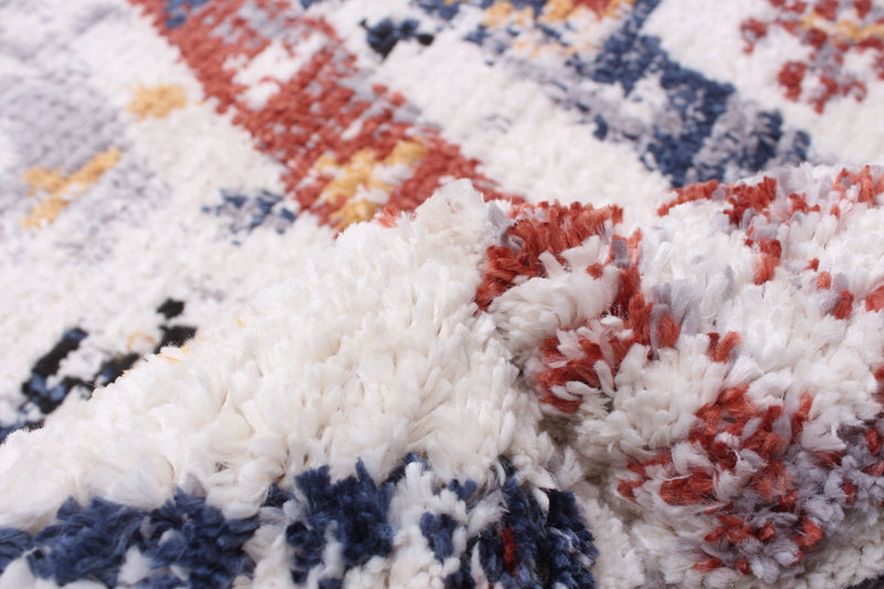 Carpette Paloma Quashqai blanche - 5 pi 3 po x 7 pi 3 po