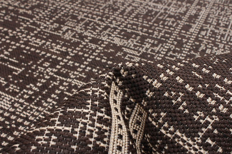 Carpette Joni chocolat - 4 pi 4 po x 6 pi 5 po