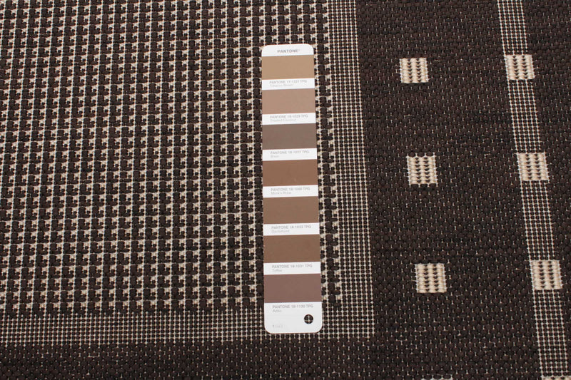 Carpette Clementine chocolat - 3 pi 3 po x 4 pi 7 po