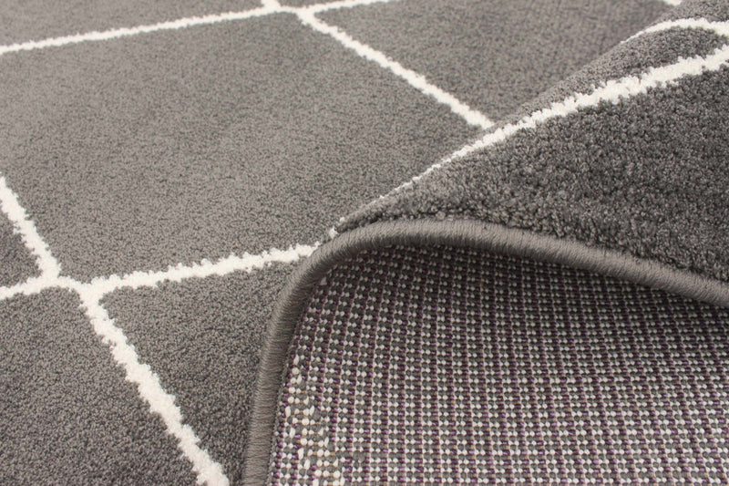 Carpette August gris foncéblanc 6 pi 7 po x 9 pi 6 po