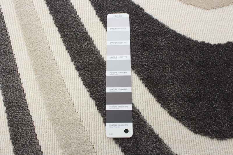 Carpette Nikkos taupe 5 pi 3 po x 7 pi 7 po