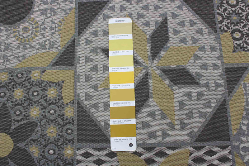Carpette Bellezza grise 2 pi 2 po x 10 pi 0 po