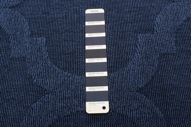 Carpette Sophie bleu marine - 5 pi 3 po x 7 pi 7 po