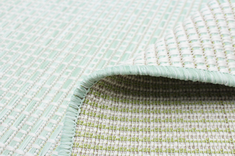 Carpette Neisha Classic menthe 5 pi 3 po x 7 pi 3 po