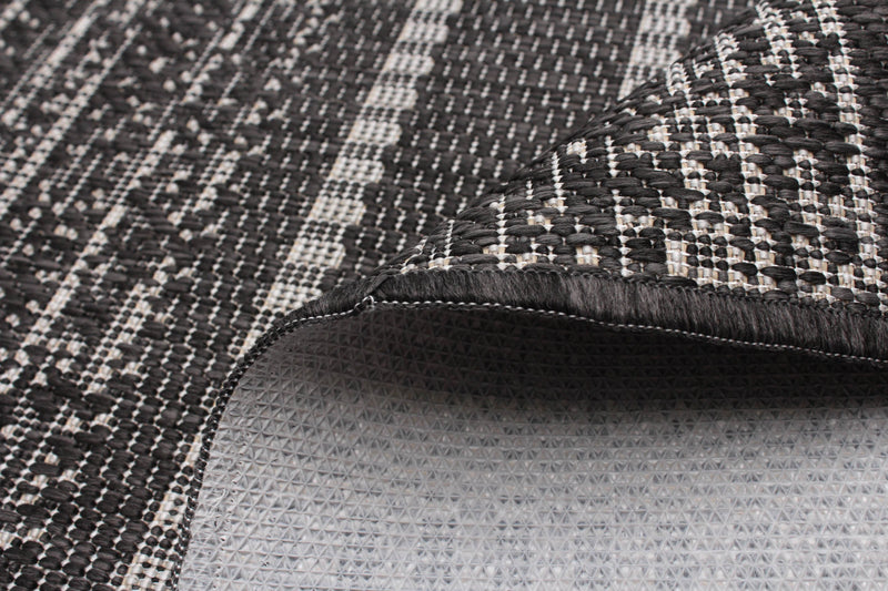 Carpette Wileen noire - 3 pi 3 po x 4 pi 7 po