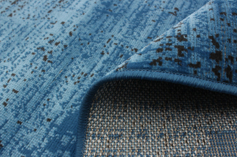 Carpette Janaki bleue 6 pi 7 po x 9 pi 6 po
