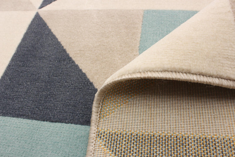 Carpette Nuria bleue 5 pi 3 po x 7 pi 7 po