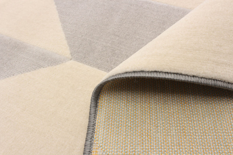 Carpette Zima grise 5 pi 3 po x 7 pi 7 po