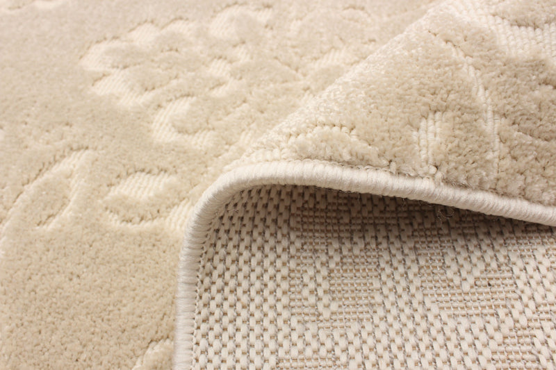 Carpette Caledonia ivoire 5 pi 3 po x 7 pi 7 po
