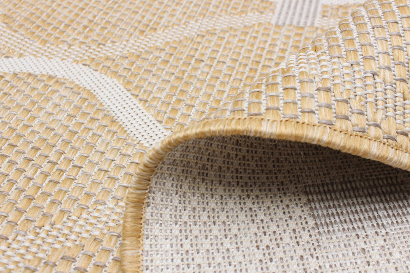 Carpette Neisha Abstract dorée 6 pi 7 po x 9 pi 6 po