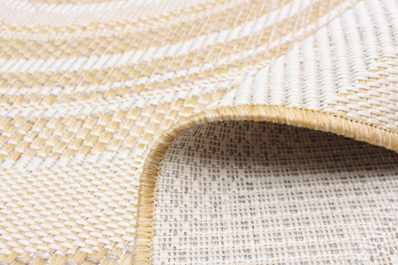 Carpette Neisha Modern dorée 6 pi 7 po x 9 pi 6 po