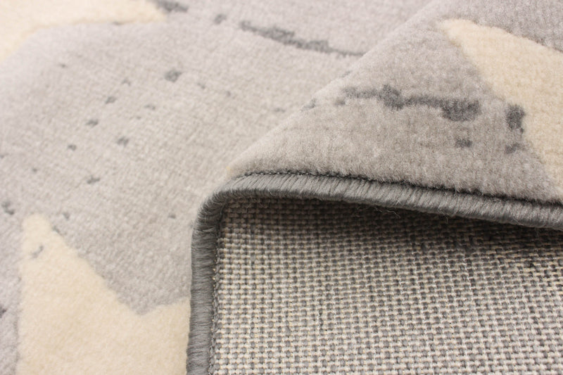 Carpette Ira gris clair 2 pi 8 po x 4 pi 11 po
