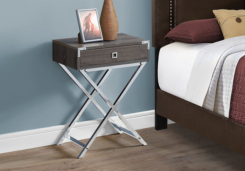 Table d'appoint Alana de 18,25 po avec rangement - grise et chrome