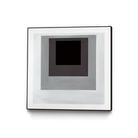 Œuvre d'art murale sur toile encadrée noire « Inside Box Thinker » 20 x 20