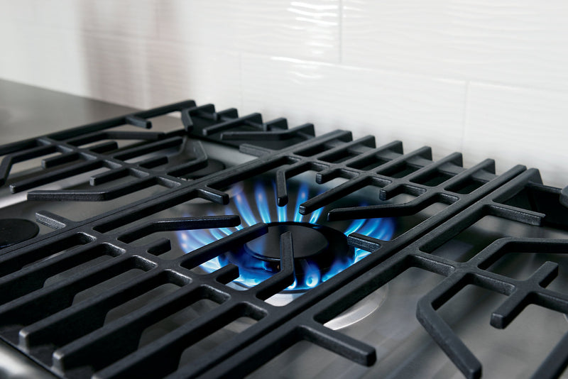 Surface de cuisson à gaz Frigidaire Professional de 30 po à 5 éléments - acier inoxydable - FPGC3077RS